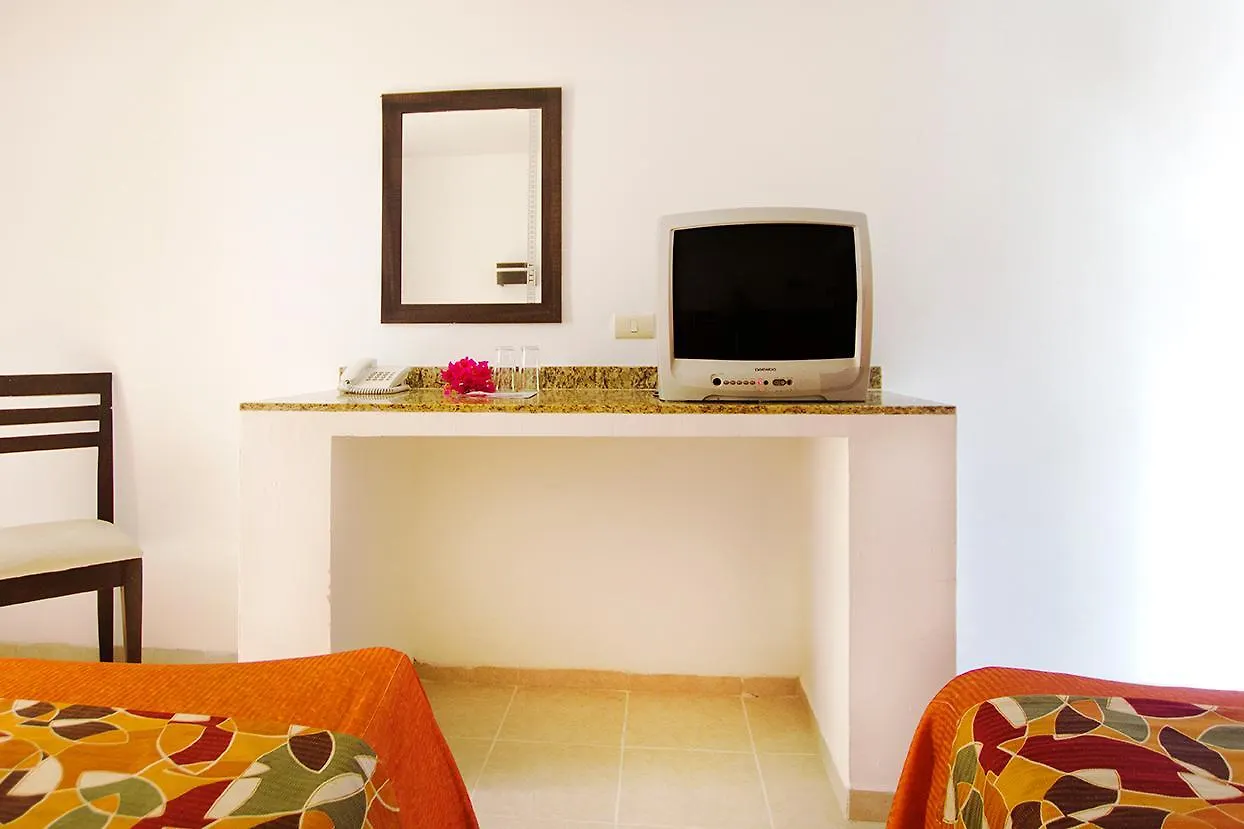 Grand Hotel Colonial Cancún 3*,  Mexiko