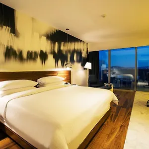 Krystal Urban 4* Guadalajara